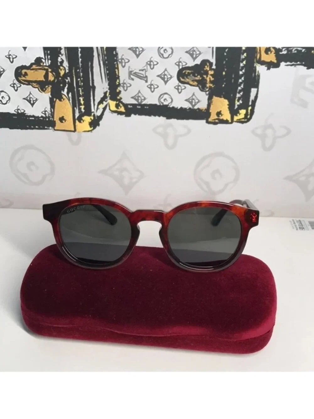 New Authentic Gucci Brown Sunglasses GG0825S 005